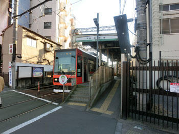 Photo: Tokyo Sakura Tram access method（Shinkoshinzuka）(7)