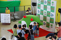 写真:「路面電車の日」イベント