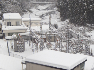 画像：多摩川第三発電所の積雪状況