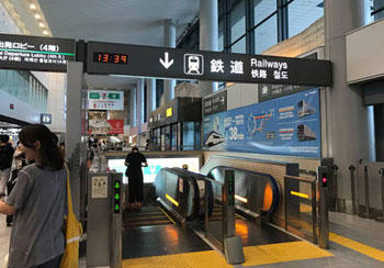 照片:从成田机场出发的路线