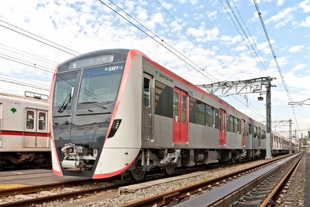 画像：新型車両「5500形」