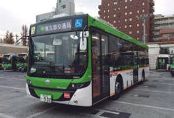 画像:フルフラットバス 画像:フルフラットバス