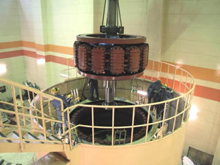 画像：発電に使用する水車のランナー（羽根車）