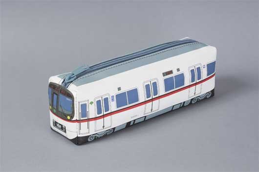 画像：都営浅草線5300形電車型ペンケースの商品イメージ
