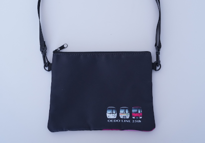 画像:サコッシュのサンプル(裏面)