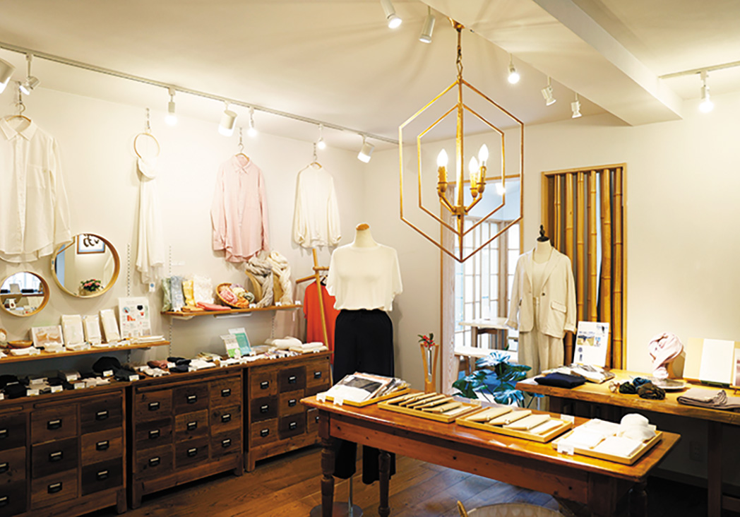 Shop of TAKEFU “eau”