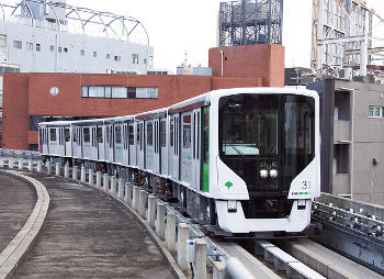 日暮里・舎人ライナー 列車イメージ その2