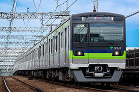 画像：新宿線の車両