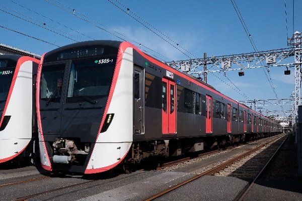 画像：地下鉄浅草線の車両