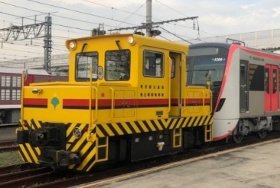 画像：保守用車