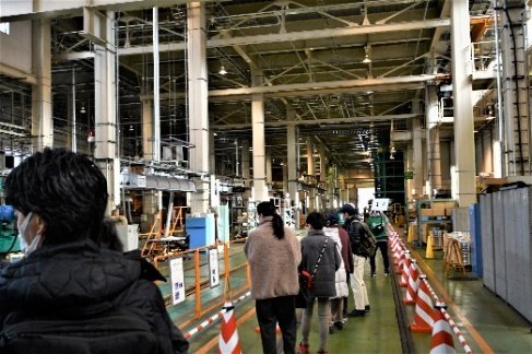 画像：工場内見学のイメージ