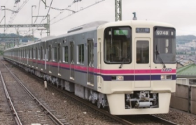 画像：京王線（9000系）