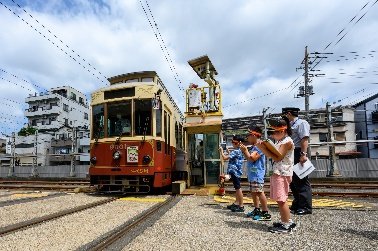 画像：動く都電教室の様子