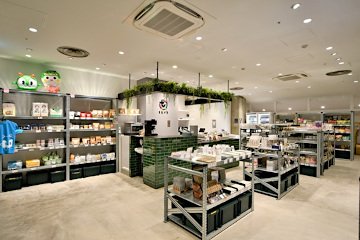 画像：沿線セレクトショップ「とえいろ」