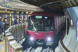 画像：大江戸線の車両