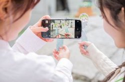画像:イベントイメージ(スマートフォンの利用)