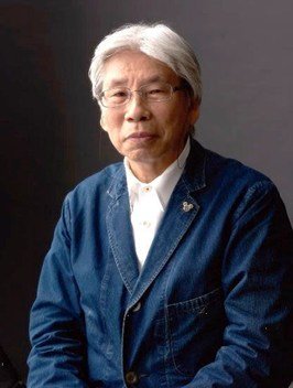 写真：水戸岡鋭治氏