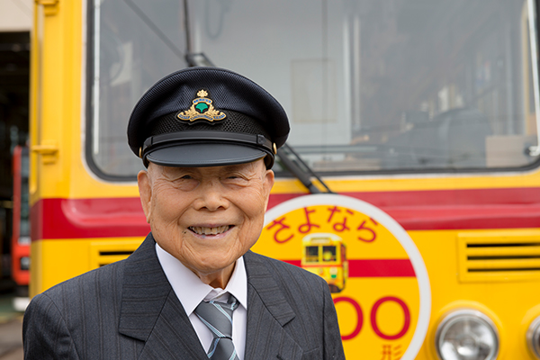 元都電運転手の高橋撰年(のぶとし)さん