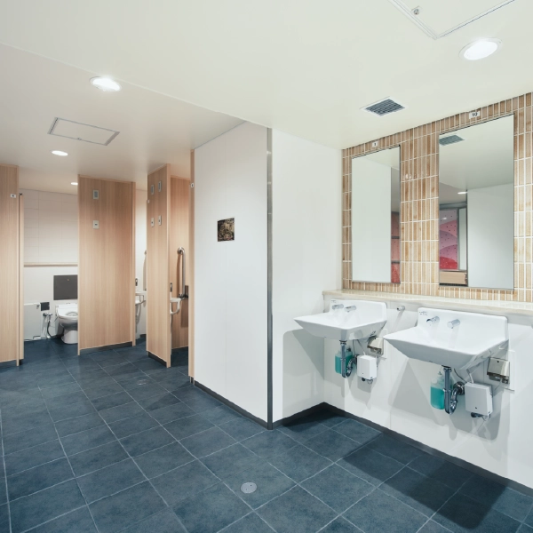 写真: PROJECT TOEI 065 トイレの改修